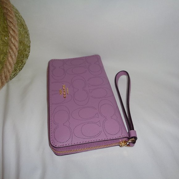 Coach 2876 Perforated Signature Phone Wristlet - Picture 5 of 7